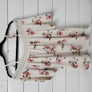 Cute Off Shoulder Floral Top!